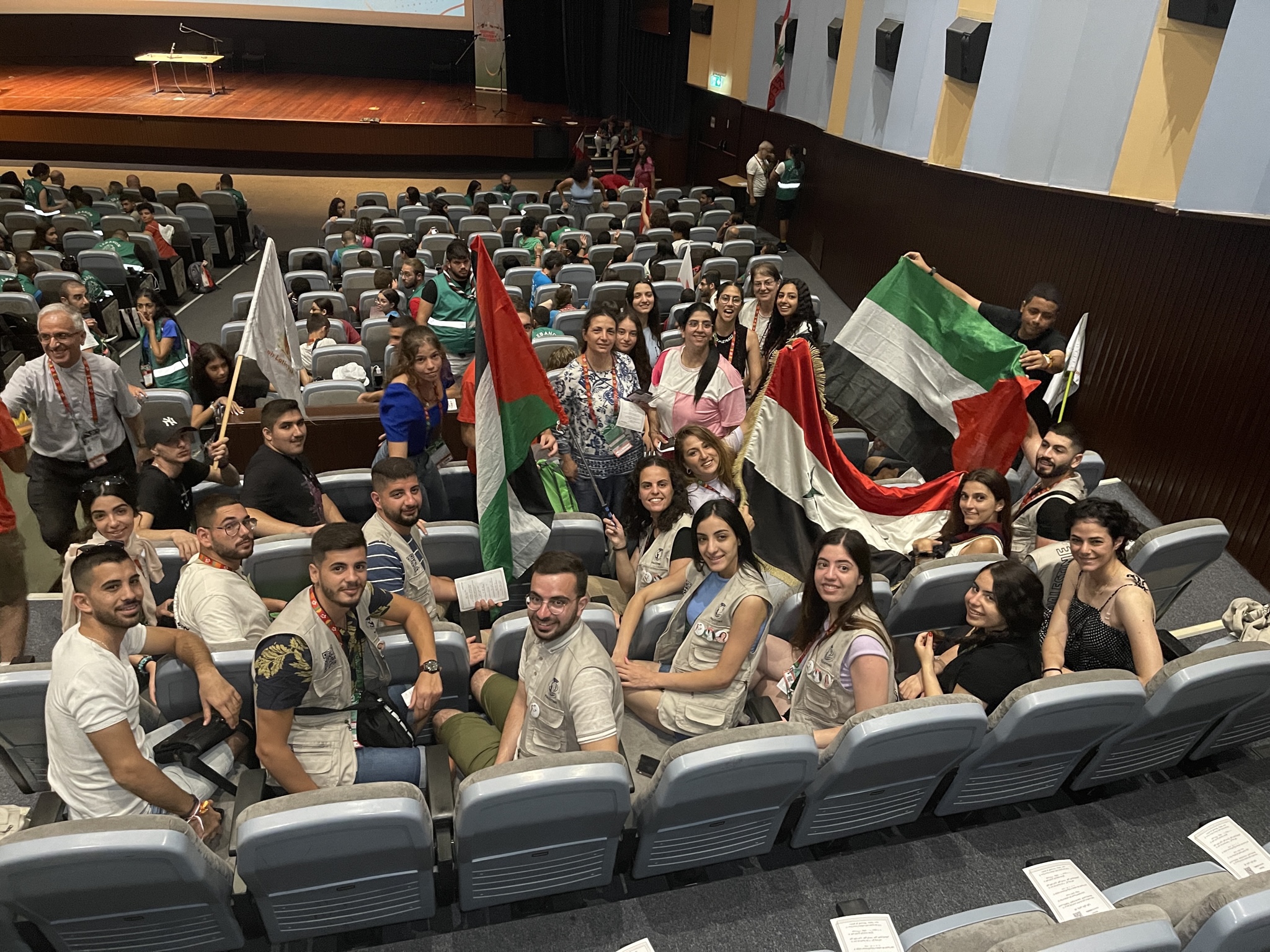 المجموعات العربية القادمة من الشرق الأوسط ضمن مهرجان (Rise Up)