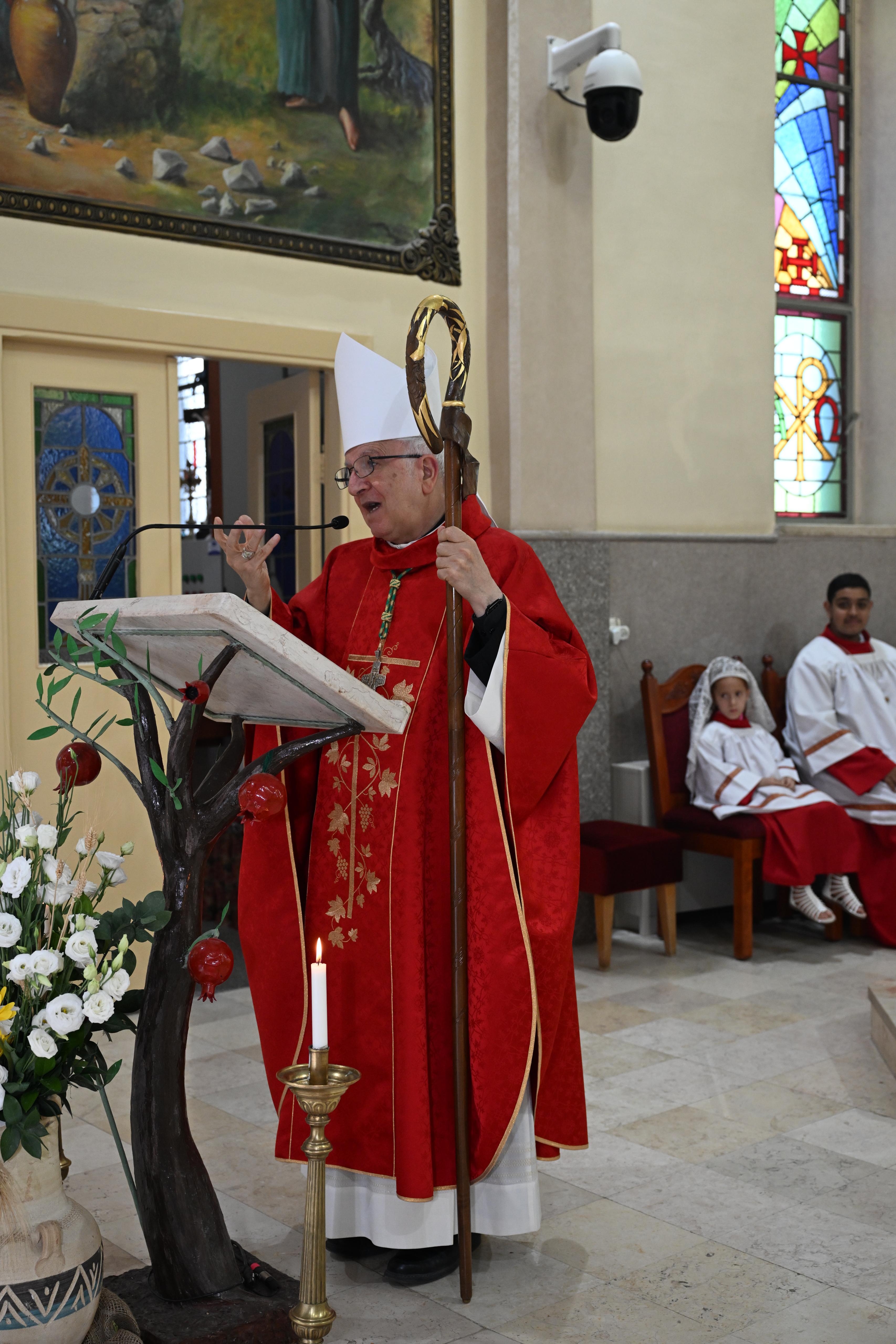المطران وليم الشوملي