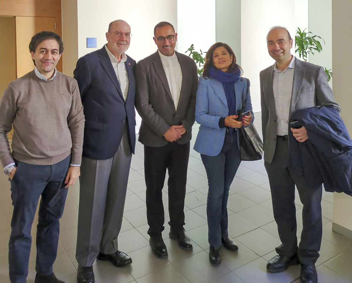 الأب بشار فواضله من إسبانيا يدعو الكنيسة العالمية إلى "تعال وانظر" واقع الأرض المقدسة