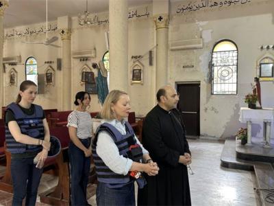 الأب رومانيلي: الصمت الدولي من قبل المجتمع الدولي "قاتل بقدر الأسلحة المستخدمة في غزة"