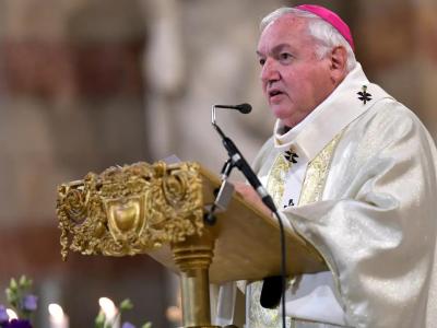 الكاردينال جان-مارك أفلين رئيس أساقفة مرسيليا ورئيس مؤتمر أساقفة فرنسا