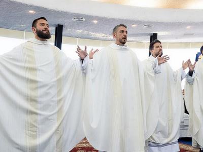 موقع أبونا