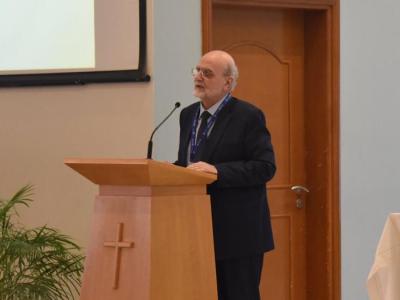  د. ميشال عبس