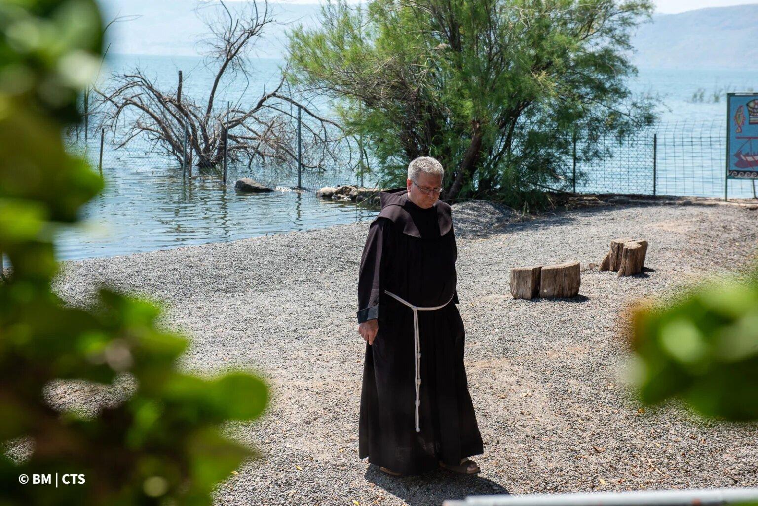 حراسة الاراضي المقدسة