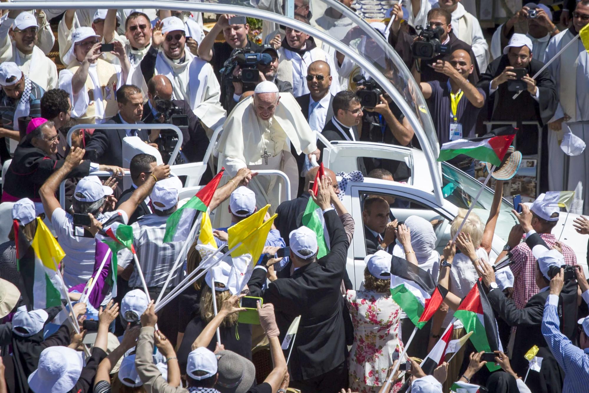 البابا فرنسيس