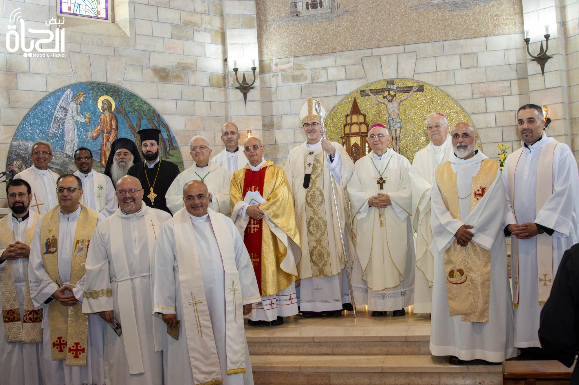 بيرزيت /باليوبيل الذهبي الكهنوتي للأب الدكتور لويس حزبون